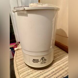 Vintage Waring Ice Cream Maker 🍦